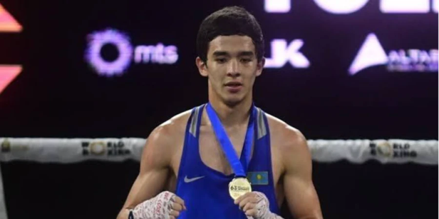 Казахстанский боксер уверенно пробился в финал чемпионата Азии