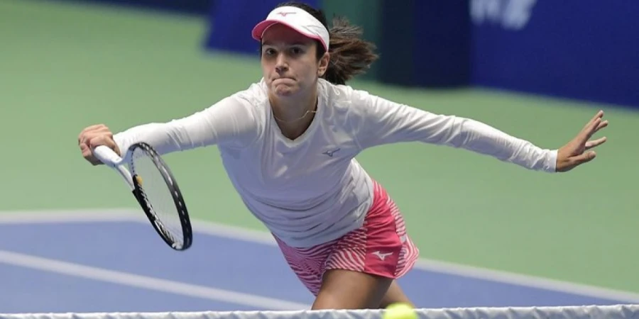 Анна Данилина / Мария Боузкова - Хэрриет Дарт / Майя Люмсден. WTA 250 Истборн жартылай финалының тікелей трансляциясы
