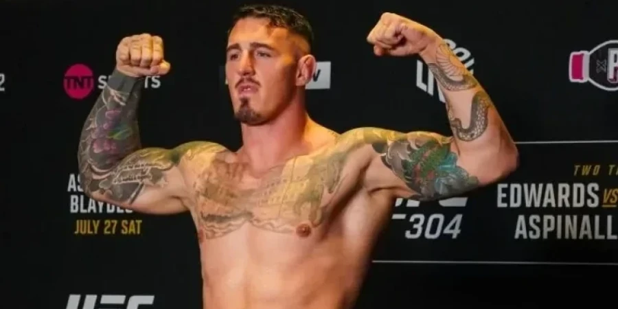 Ауыр салмақтағы UFC чемпионы кіммен жекпе-жек өткізгісі келетінін айтты