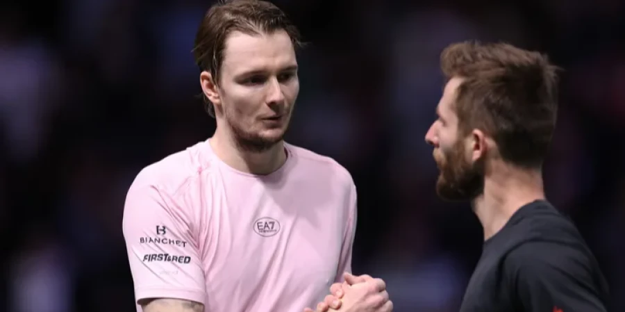 Александр Бублик и Корентен Муте вновь обменялись «любезностями»