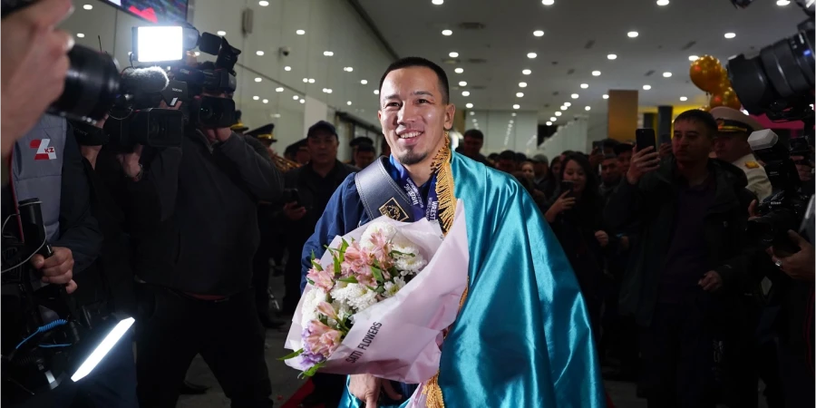 Как встретили первого чемпиона мира по греко-римской борьбе из Казахстана Айдоса Султангали