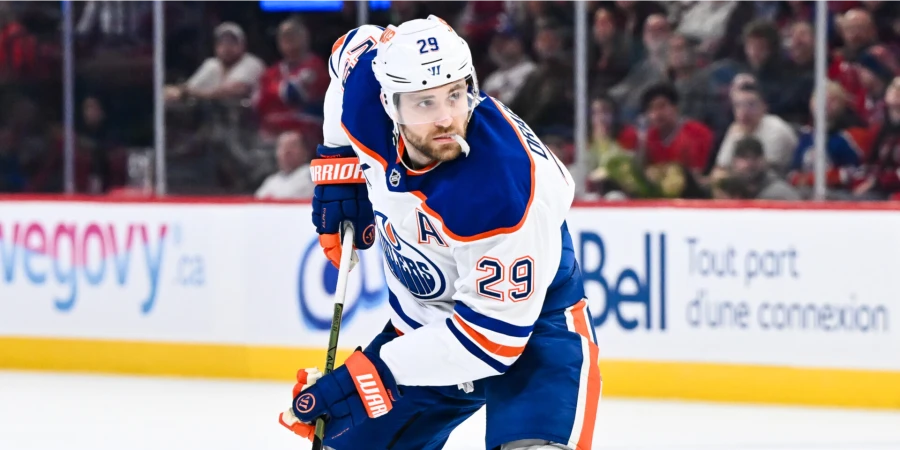 Немецкий хоккеист набрал 1000 очков в НХЛ быстрее Овечкина