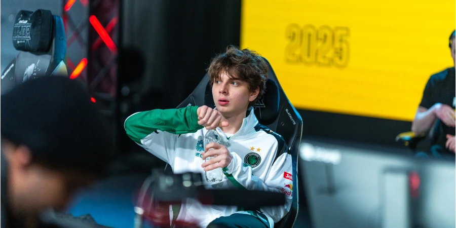 Kyousuke поучаствовал в блиц-опросе о лучших игроках и моментах в истории CS