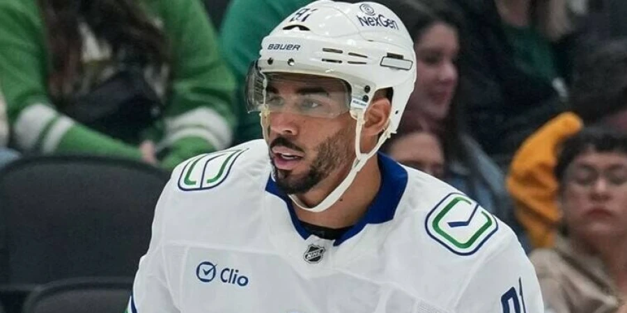 НХЛ. Нэшвилл Предаторз — Ванкувер Кэнакс. «Хищники» зарубятся с «косатками». Прямая трансляция