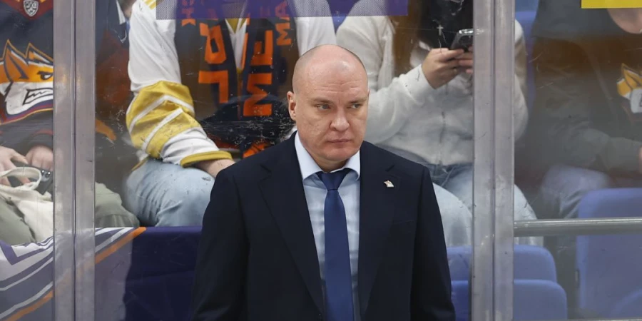 «Металлург» продлил контракт с Андреем Разиным на два года