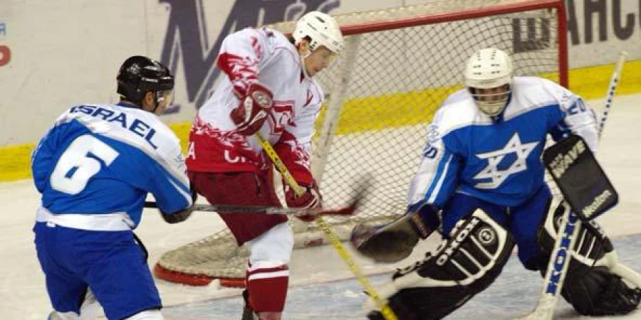 Экс-вратарь ЦСКА о жизни в Казахстане, переезде в Израиль и развитии хоккея
