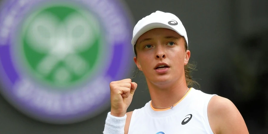 5-кратная чемпионка ТБШ, Ига Швёнтек, вышла в первый свой финал на Уимблдоне