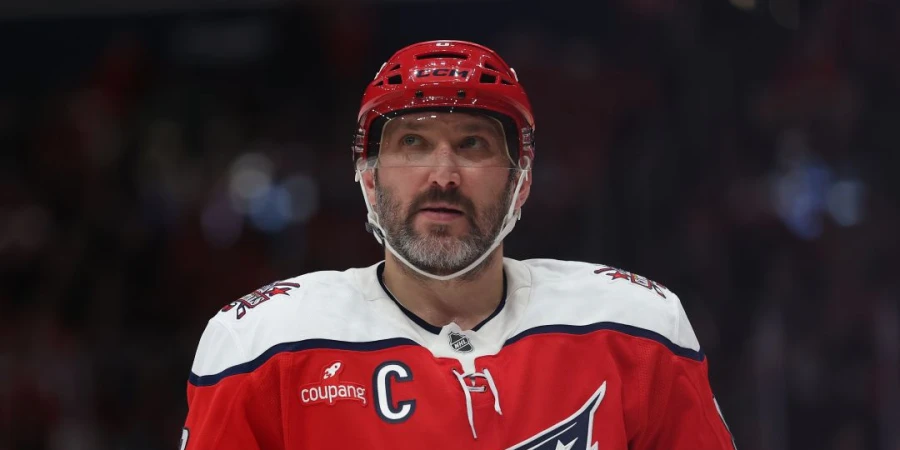 Руководство НХЛ отреагировало на очередной рекорд легендарного русского