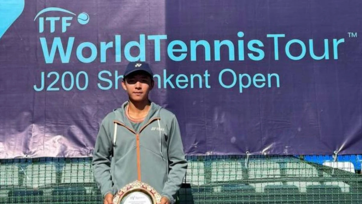 Казахстанский теннисист выиграл четвертый в карьере трофей ITF Juniors