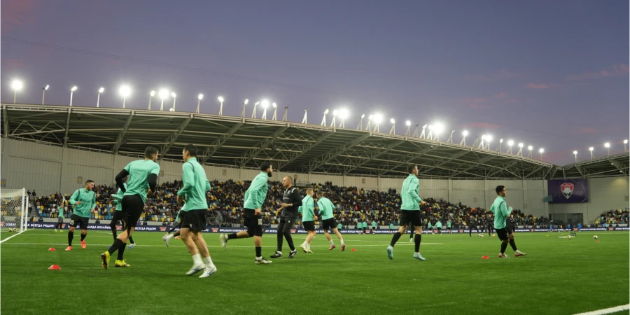 УЕФА проверит готовность стадионов к международным матчам в двух городах