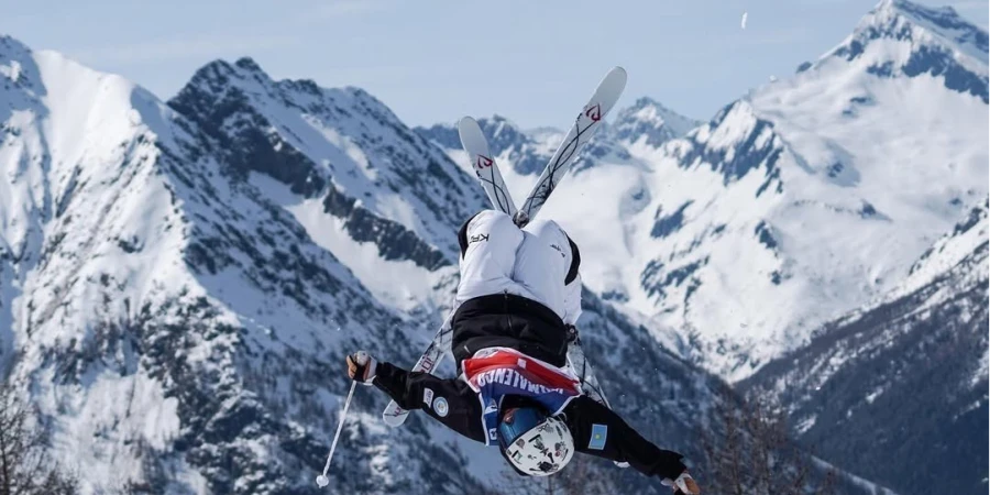 Анастасия Городко фристайл-могулдан Канададағы Әлем кубогы кезеңінде екі мәрте бесінші орын алды