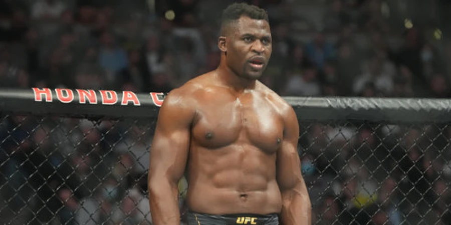 Фрэнсис Нганну перестал быть бойцом Professional Fighters League