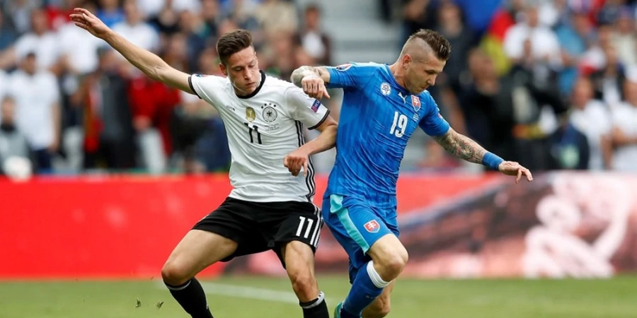 Германия — Словакия: последний бой за прямую путевку на североамериканский ЧМ