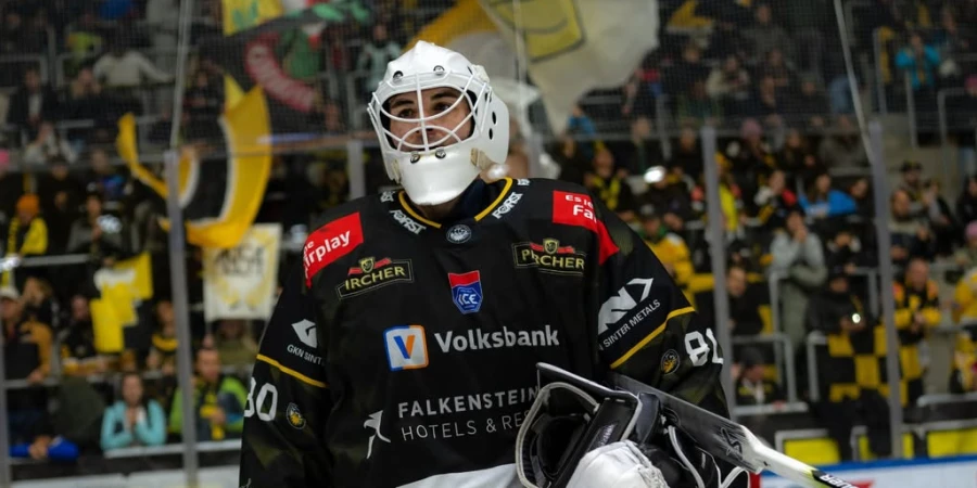 Экс-голкипер «барсов» организовал разгром