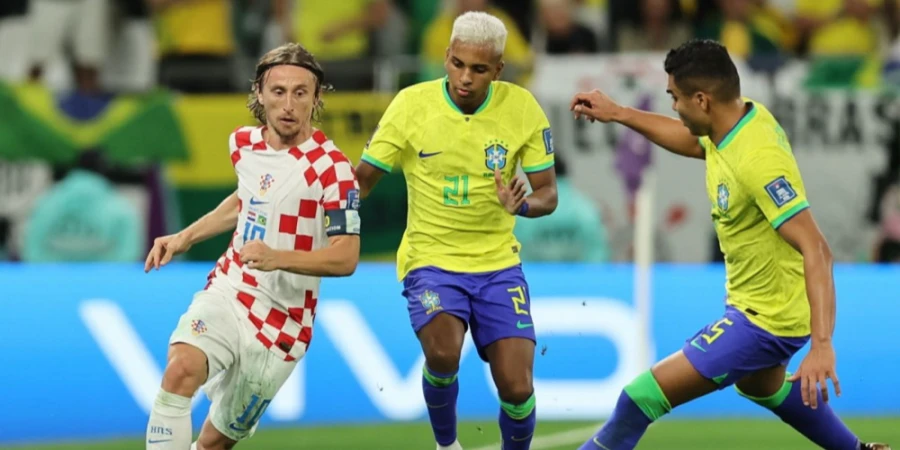 Бразилия — Хорватия: финальная черта «избранных» и «пламенных» под мартовским сбором