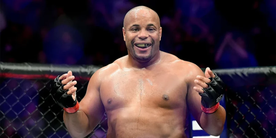 Звезда UFC Даниэль Кормье предложил соперника для Махачева. И это не Моралес и Гэрри