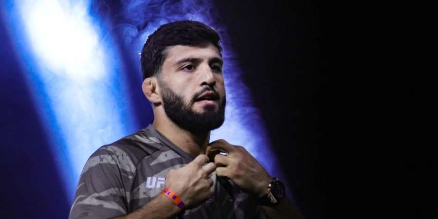 Лидер рейтинга легковесов UFC, Царукян, намерен добраться до титула