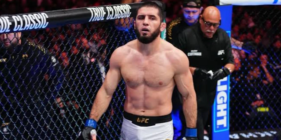 Стало известно о следующем бое Махачева в UFC