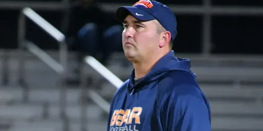 Тренер ушел в подполье после страшных обвинений