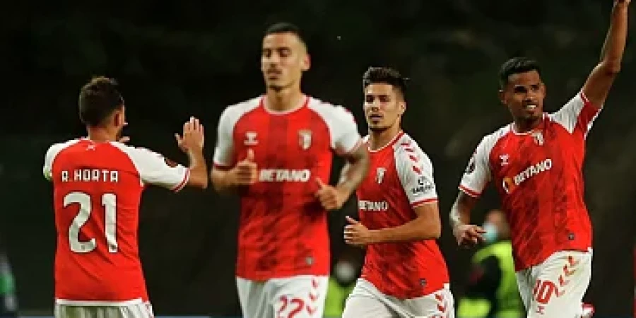 «Ференцварош» – «Брага»: прямая трансляция матча плей-офф Лиги Европы