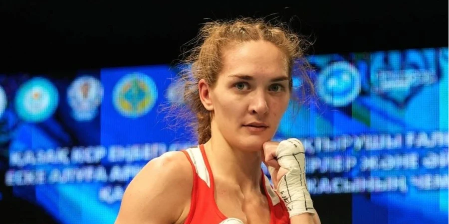 Карина Ибрагимова әлем чемпионатын айқын жеңіспен бастады