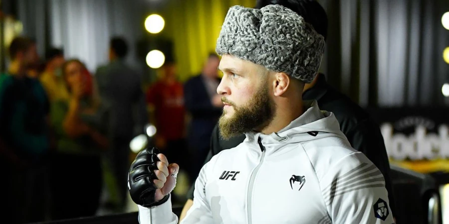 Уроженец Казахстана Рафаэль Физиев отреагировал на анонс своего боя с экс-чемпионом UFC