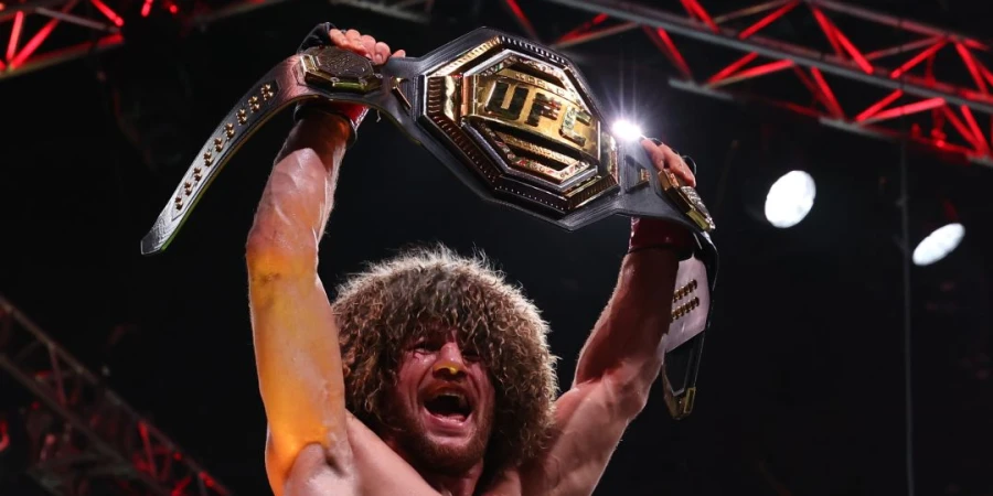 Чемпион UFC, Мераб Двалишвили, высказался о вероятности проведения боя с обладателем титула из другого веса