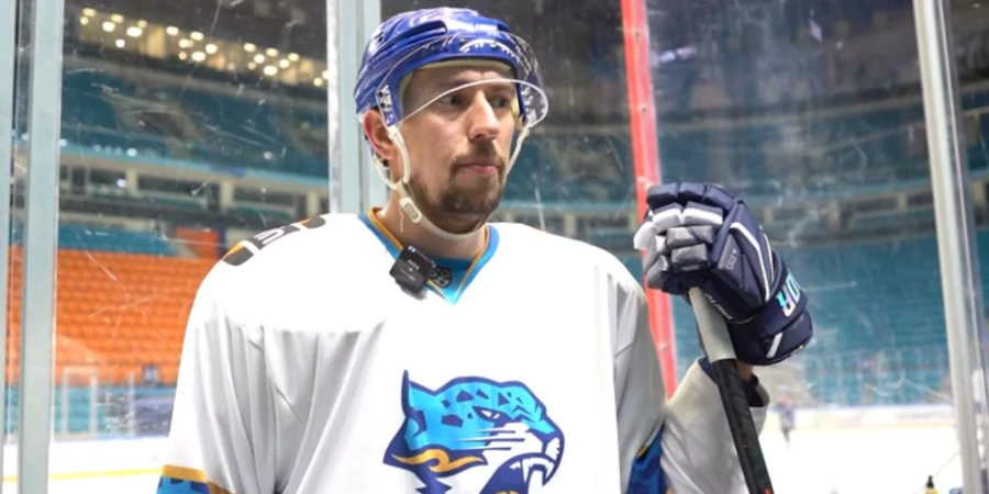 Бурдасов объяснил свою позицию в скандале с Волковым