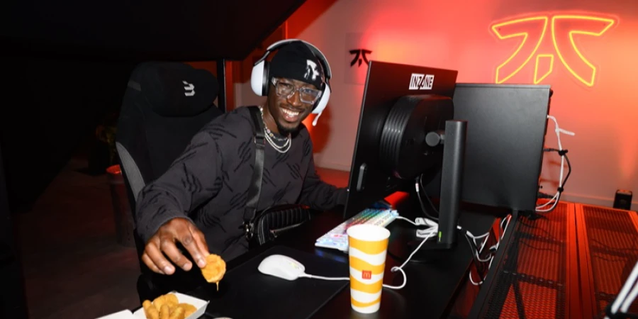 Fnatic и McDonald’s заключили спонсорское соглашение