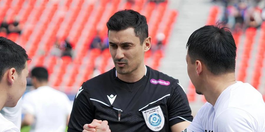 ҚФФ даулы матчтың төрешілерін футболдан шеттетті