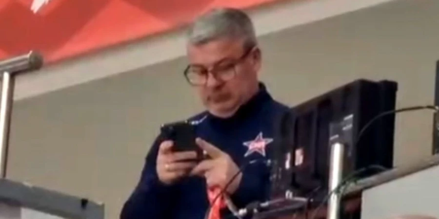 Источник: Леонид Тамбиев наблюдал за игрой СКА с трибуны