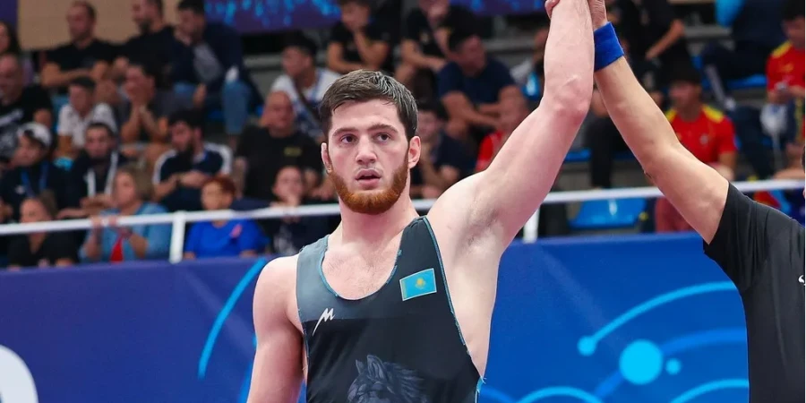 Казахстанские борцы завоевали семь медалей на чемпионате Азии-2025