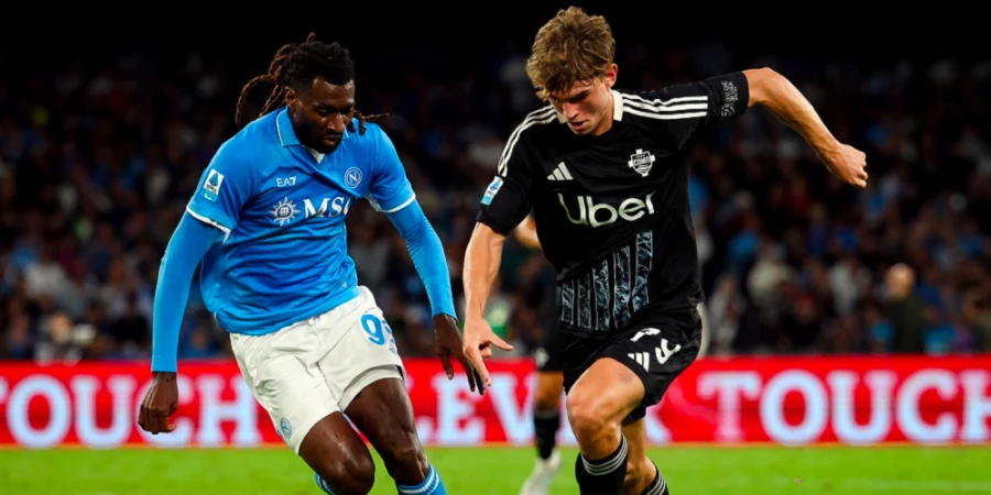 «Наполи» — «Комо»: кубковая битва «партенопейцев» и «ларианцев» за выход в полуфинал