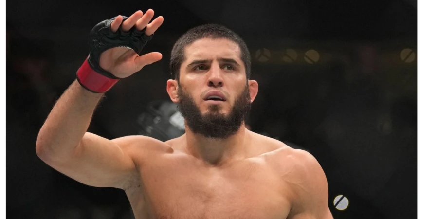 Экс-чемпион UFC считает Махачева самым успешным легковесом в истории