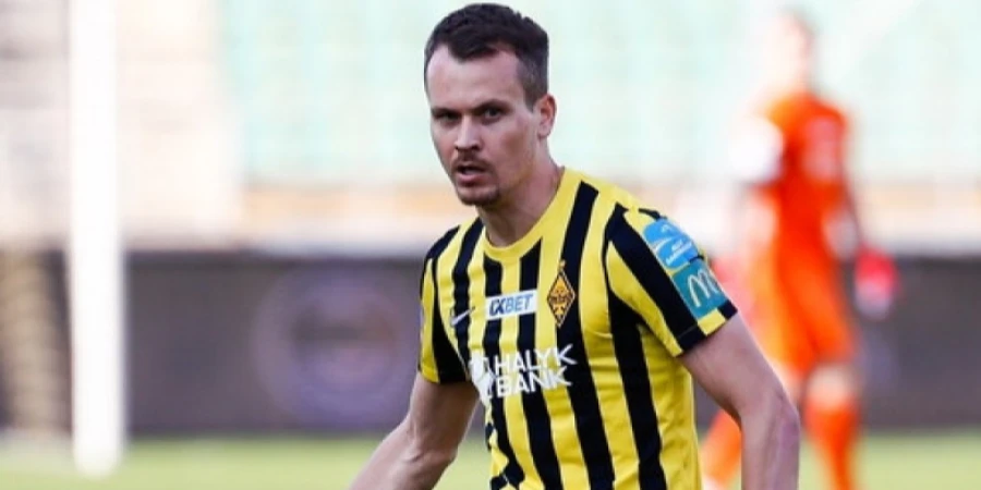 Денис Поляков «Арсеналмен» келісімшартқа отырды