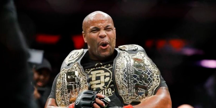 Кормье рассказал о том, как изменится структура гонораров в UFC