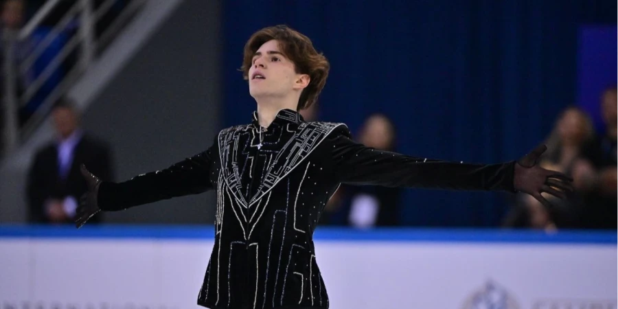 Казахстанский фигурист пробился в финал Гран-при в Японии