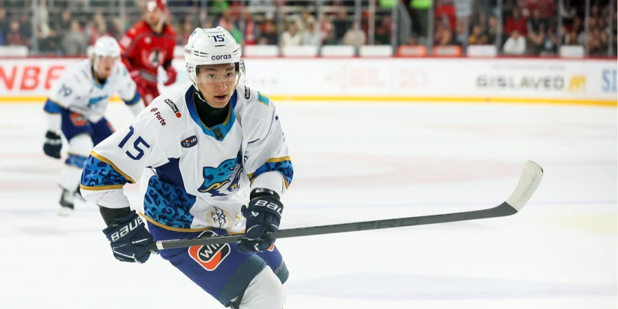 Аслан Жусупбеков попал в команду Востока на турнире NAHL