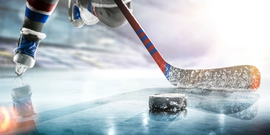 Вратарь клуба системы «Барыса» сотворил сумасшедший сейв. Видео