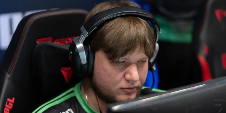 S1mple назвал тройку лучших снайперов мира
