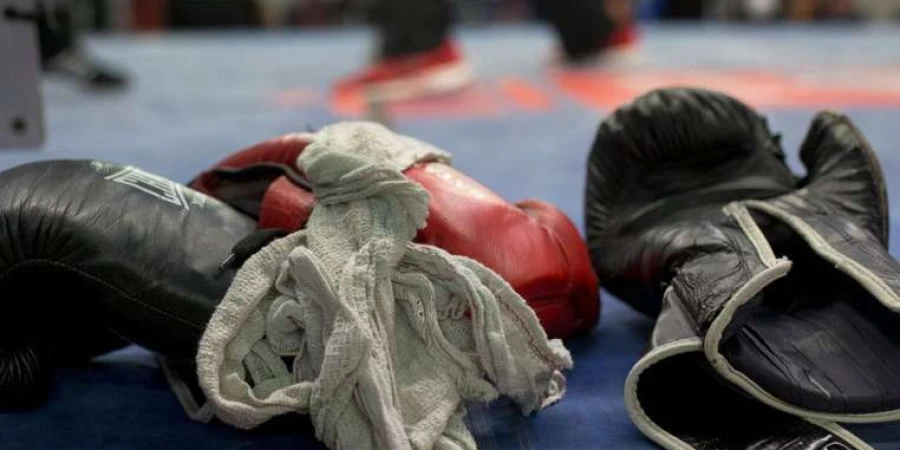 19-летняя боксерша впала в кому после нокаута в США. Видео