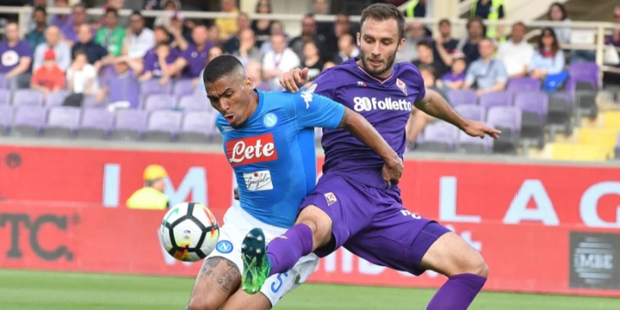 «Наполи» — «Фиорентина»: захромавший чемпион против неожиданного аутсайдера Серии А