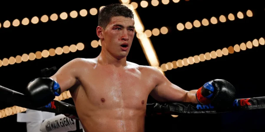 Бивол планирует драться с Айфертом весной