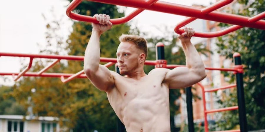 Как накачать тело мечты с помощью турника