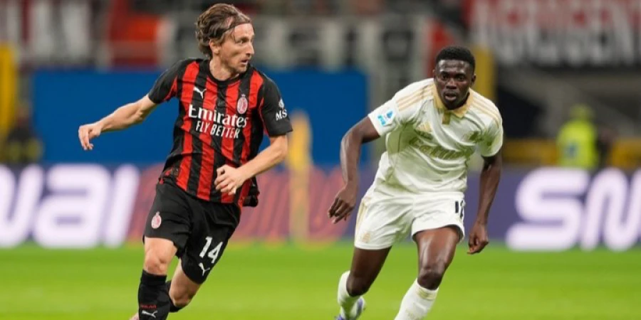 «Милан» сырт алаңда «Пизан» жеңді