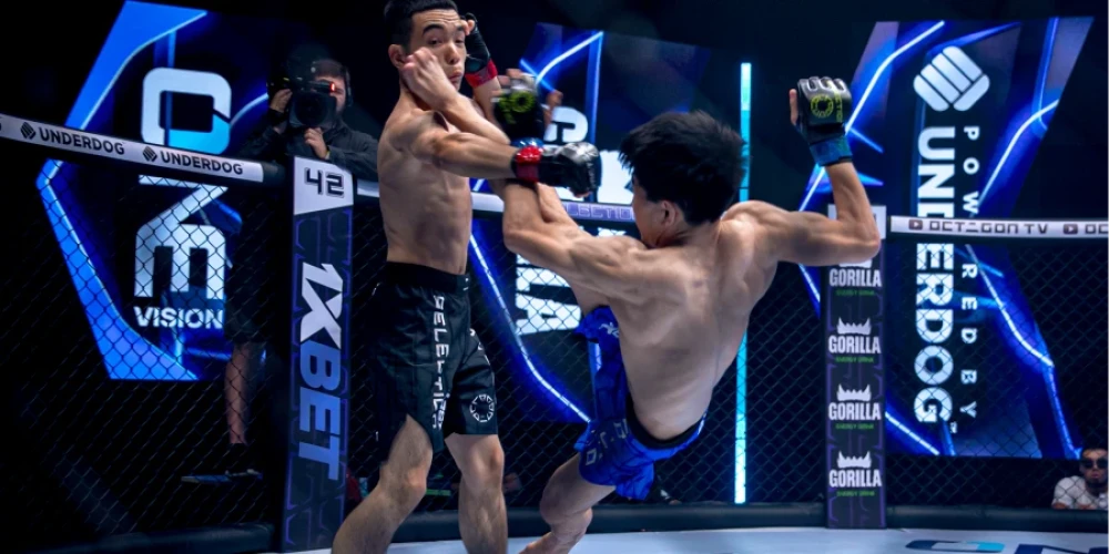 Қазақстандық файтер ресейлік қарсыласын техникалық нокаутпен жеңді. Видео