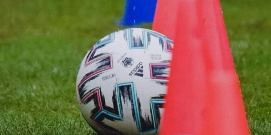 Бывший футболист был осужден на полгода за то, что сломал нос женщине-полицейскому