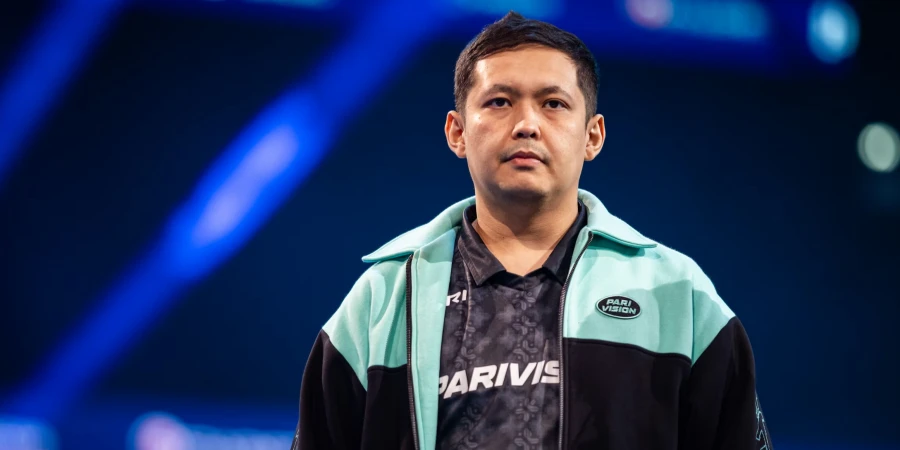 Тренер PARIVISION намекнул на проблемы внутри состава Spirit