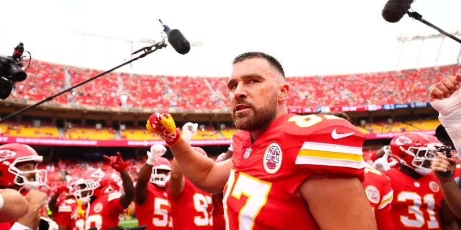 Футболист пришел в ярость от своей игры