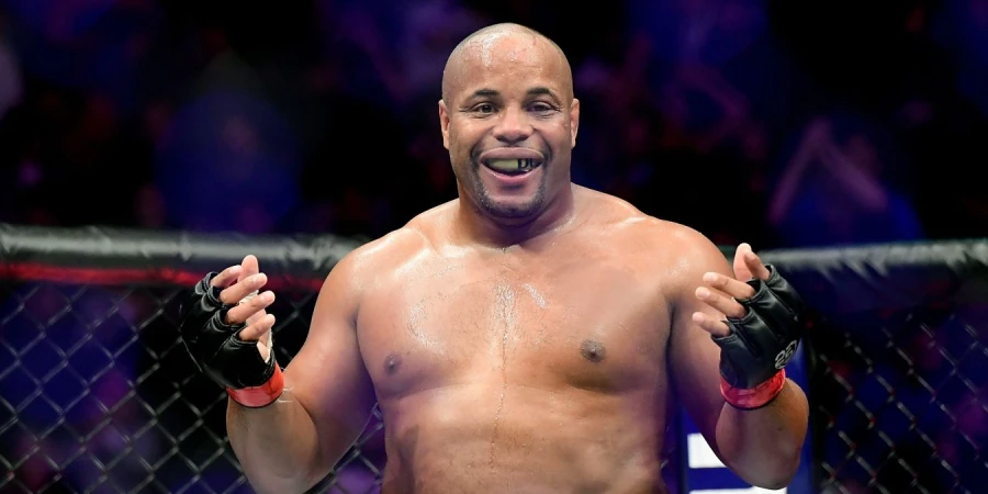 Наставник Алиби Идириса рассказал, что помогло ему стать двойным чемпионом UFC в 39 лет